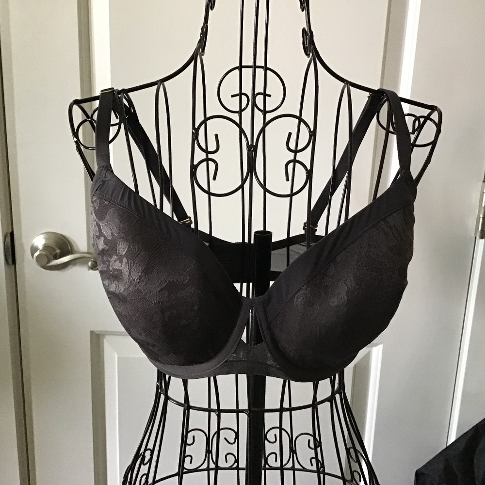 Women’s Soma Bra NWT